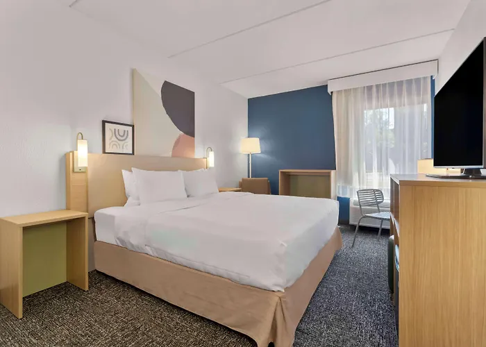 Spark By Hilton Grand Prairie